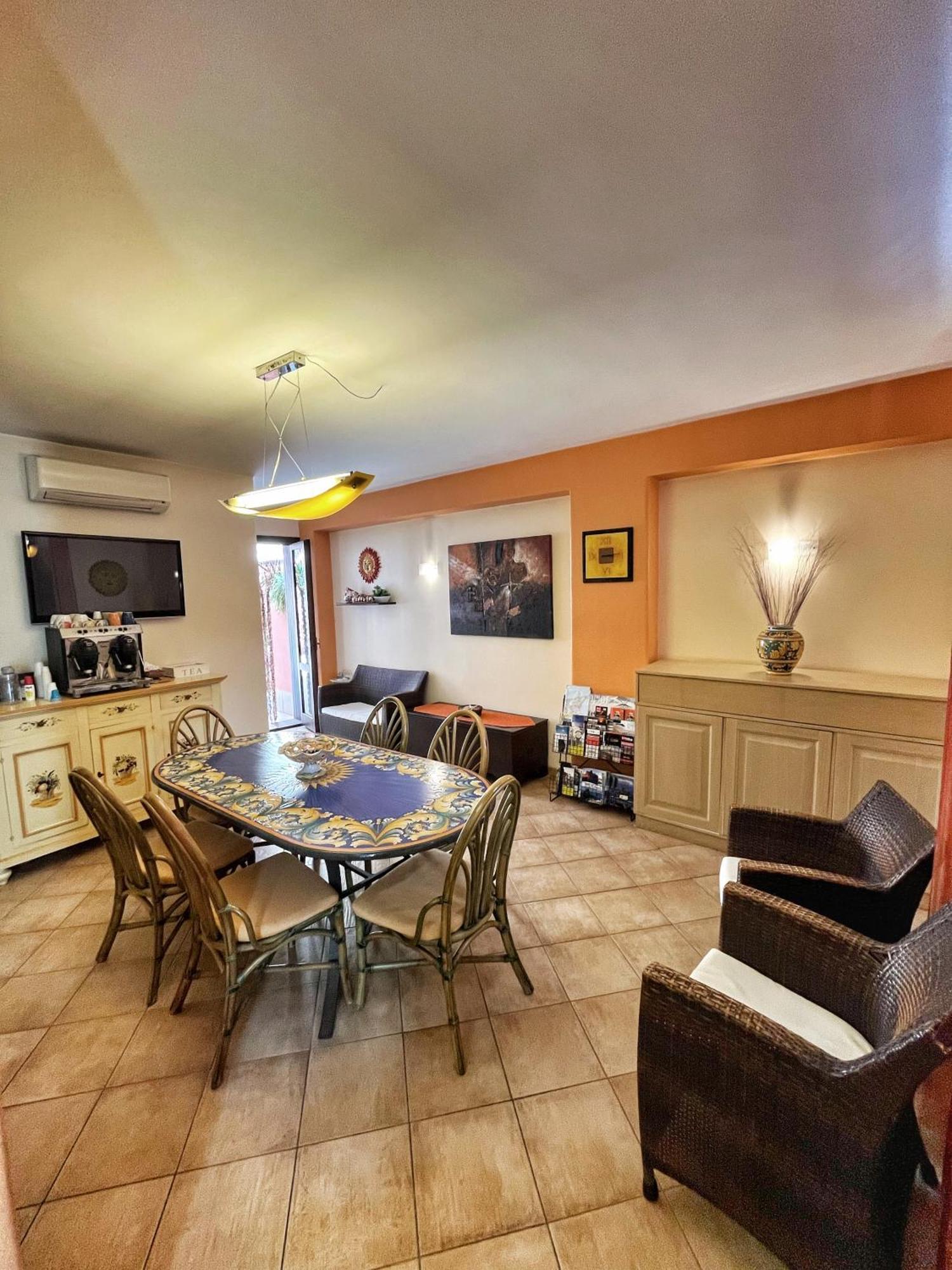 B&B Epos Acitrezza Aci Trezza Exterior foto